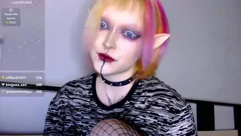 Nicole online show from November 23, 9:14 pm