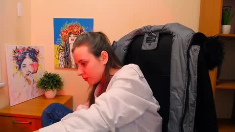 Nica online show from February 18, 3:43 pm