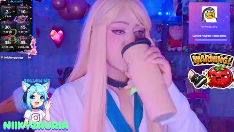 niiky online show from March 14, 8:14 pm