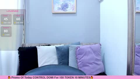 Snapshot of _nina_sweet chatting on January 5, 12:10 pm online show from January 5, 12:10 pm