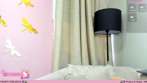 Snapshot of _nina_sweet chatting on February 23, 12:05 pm online show from February 23, 12:05 pm