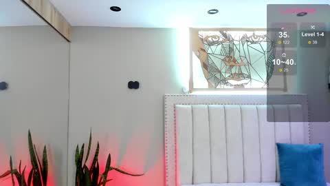 Snapshot of _nina_sweet chatting on March 9, 3:16 pm online show from March 9, 3:16 pm