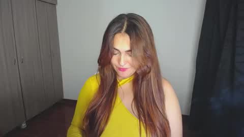 Nina  online show from December 22, 1:45 am