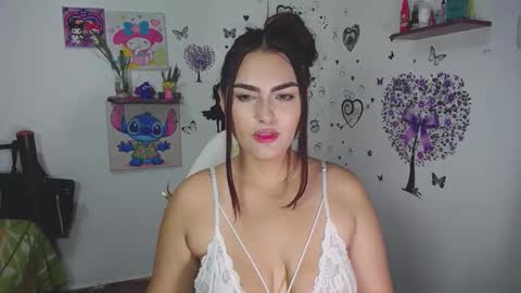 Nina  online show from November 4, 4:55 am