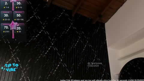 _noahjones online show from February 3, 5:46 pm