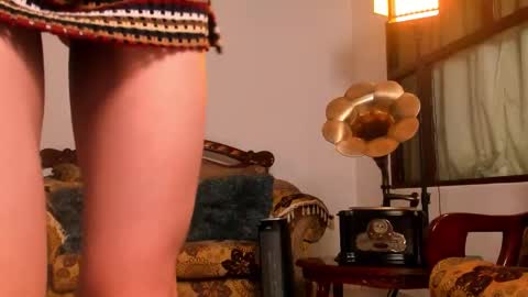 Snapshot of _nonbinaryangel_ chatting on November 23, 1:16 am Sammy online show from November 23, 1:16 am