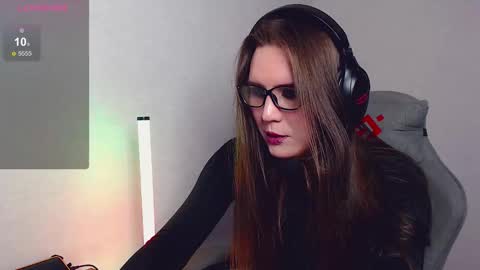 Tracy online show from November 19, 4:40 pm