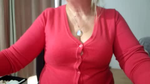 Snapshot of _oldschool_lady_ chatting on April 20, 3:59 pm Charlotte online show from April 20, 3:59 pm