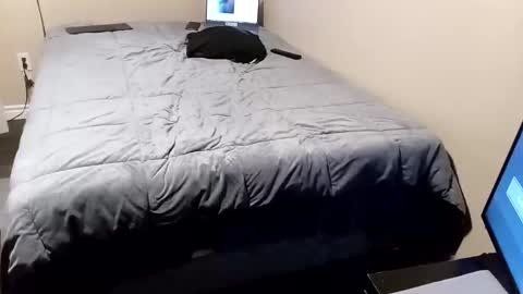 Snapshot of _olivia1_ chatting on November 6, 10:05 am Olivia online show from November 6, 10:05 am