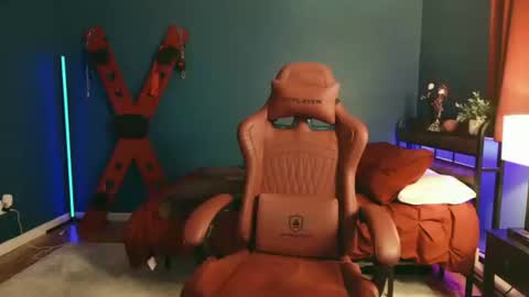 Snapshot of _our_dirty_little_secret chatting on November 13, 12:53 am our dirty little secret online show from November 13, 12:53 am