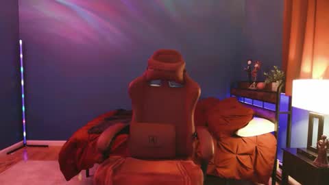 Snapshot of _our_dirty_little_secret chatting on December 19, 12:39 am our dirty little secret online show from December 19, 12:39 am