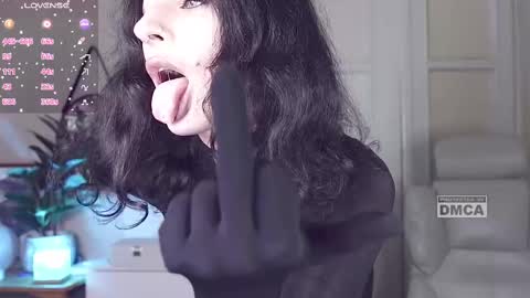 Snapshot of _owner_ chatting on March 5, 7:17 pm The Supreme Goddess Rose online show from March 5, 7:17 pm