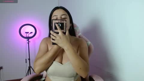 Snapshot of _pamela_smith_ chatting on November 27, 10:28 am Pamela Smith online show from November 27, 10:28 am