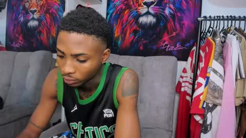 Kevin  online show from January 12, 1:22 am