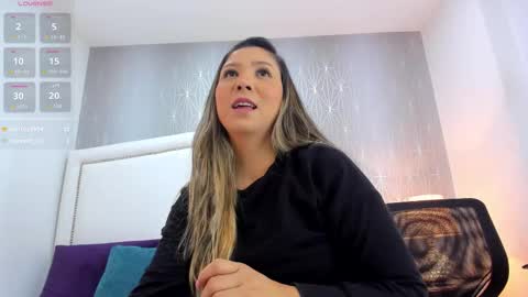  peach1  online show from March 13, 2:01 pm