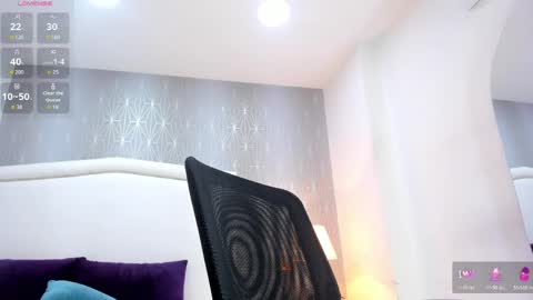  peach1  online show from April 17, 2:20 pm