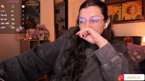 violeta ig  online show from December 10, 6:22 am