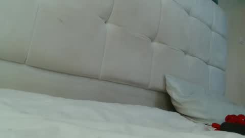 Peach online show from February 14, 9:06 am