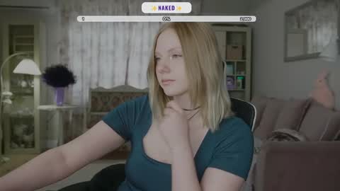 Snapshot of _penisflytrap_ chatting on May 12, 6:54 am Viktoria online show from May 12, 6:54 am