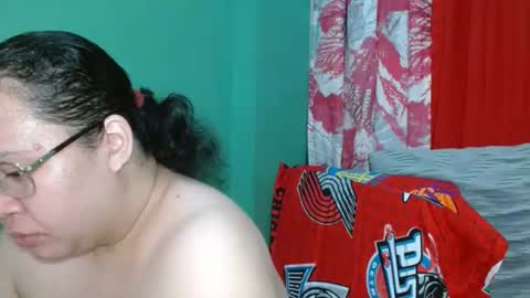 Pinaylovelybum online show from April 12, 11:37 am