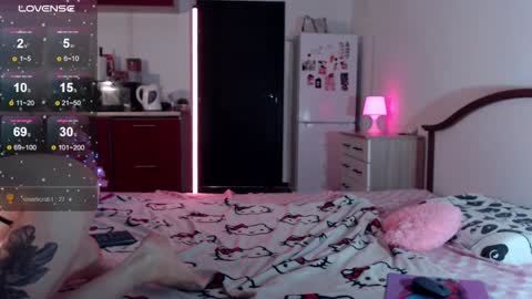 Snapshot of _pinkypay chatting on December 27, 7:40 am Pinky online show from December 27, 7:40 am