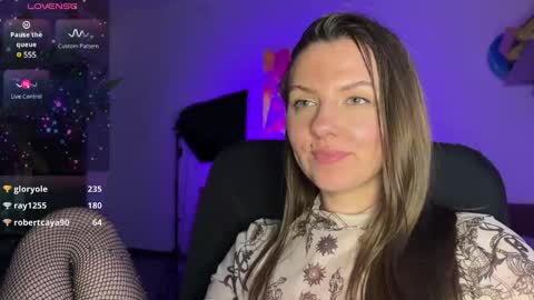 Snapshot of _private_person_ chatting on February 17, 8:47 pm HADLY today day-off see u online 0112 online show from February 17, 8:47 pm