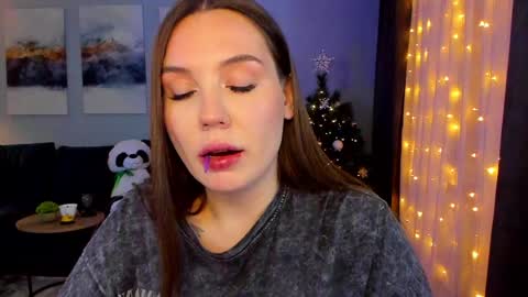 Snapshot of _pureflame_ chatting on December 21, 10:51 pm Your soul mate Bubu online show from December 21, 10:51 pm