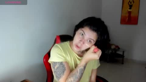 Snapshot of _rachell1 chatting on September 10, 8:36 am Stefany online show from September 10, 8:36 am