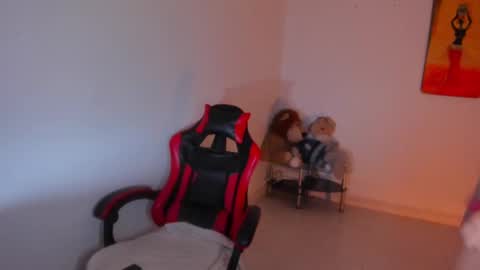 Snapshot of _rachell1 chatting on September 24, 2:53 pm Stefany online show from September 24, 2:53 pm