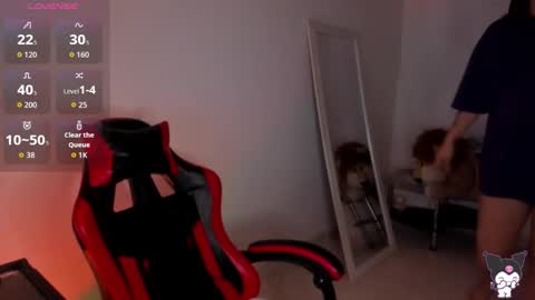 Snapshot of _rachell1 chatting on October 25, 10:56 am Stefany online show from October 25, 10:56 am