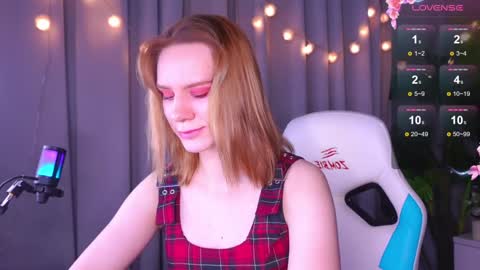 Snapshot of _ramona__ chatting on December 26, 5:37 am im Amy online show from December 26, 5:37 am