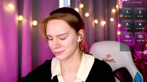 Snapshot of _ramona__ chatting on January 20, 8:30 am im Amy online show from January 20, 8:30 am