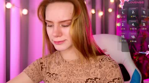 Snapshot of _ramona__ chatting on January 21, 6:00 am im Amy online show from January 21, 6:00 am