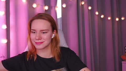 Snapshot of _ramona__ chatting on February 1, 12:26 pm im Amy online show from February 1, 12:26 pm