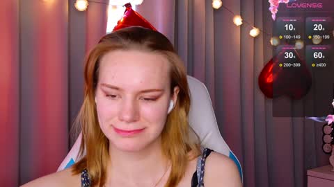 Snapshot of _ramona__ chatting on February 4, 9:38 am im Amy online show from February 4, 9:38 am