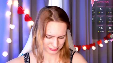 Snapshot of _ramona__ chatting on February 18, 9:43 am im Amy online show from February 18, 9:43 am