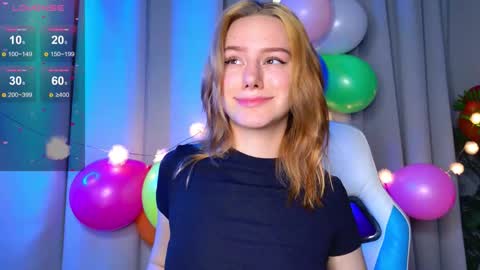 Snapshot of _ramona__ chatting on October 11, 6:45 am im Amy online show from October 11, 6:45 am