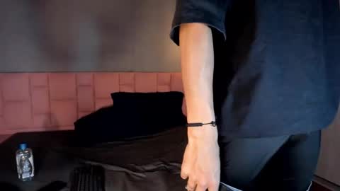 wav online show from November 20, 5:12 pm