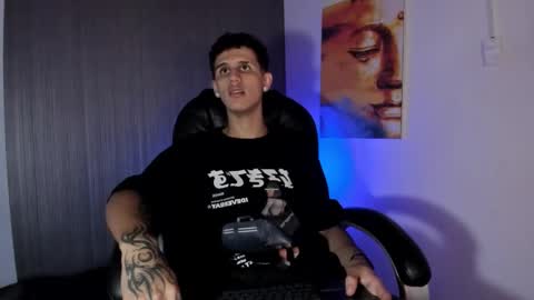 wav online show from December 3, 8:56 am