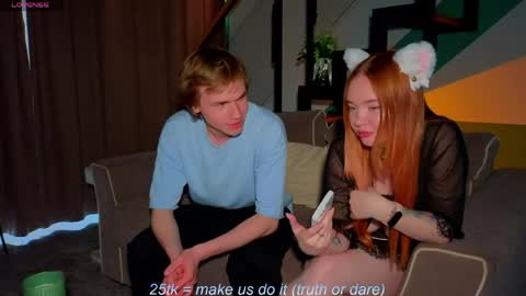 Sia and Lover online show from May 14, 1:51 pm