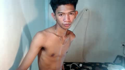 Snapshot of _rellvanxx chatting on November 11, 12:21 am _rellvanxx online show from November 11, 12:21 am