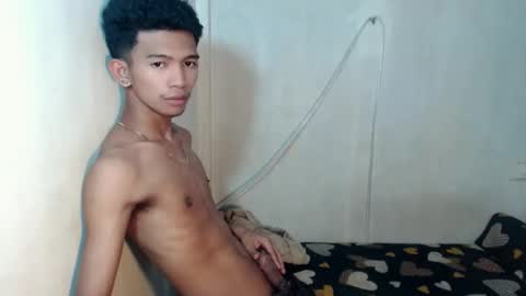 Snapshot of _rellvanxx chatting on November 24, 9:25 pm _rellvanxx online show from November 24, 9:25 pm