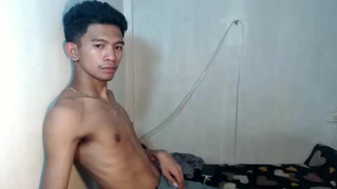 Snapshot of _rellvanxx chatting on November 26, 2:23 am _rellvanxx online show from November 26, 2:23 am