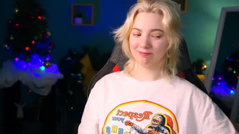 Snapshot of _rockstone_ chatting on December 21, 11:22 am Rock stone online show from December 21, 11:22 am