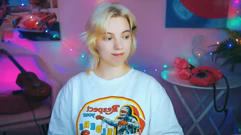 Snapshot of _rockstone_ chatting on December 23, 7:17 am Rock stone online show from December 23, 7:17 am