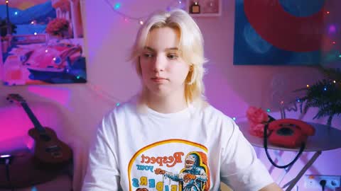 Snapshot of _rockstone_ chatting on December 23, 10:21 am Rock stone online show from December 23, 10:21 am