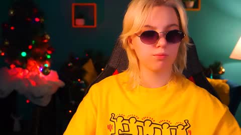 Snapshot of _rockstone_ chatting on December 24, 4:11 am Rock stone online show from December 24, 4:11 am