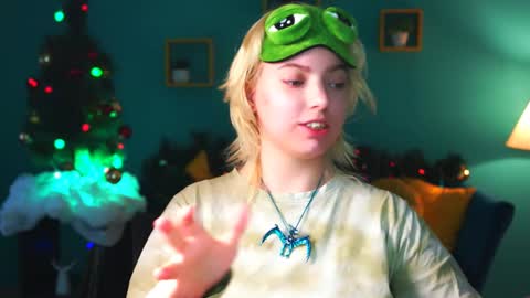 Snapshot of _rockstone_ chatting on January 10, 7:14 am Rock stone online show from January 10, 7:14 am