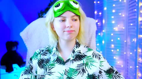 Snapshot of _rockstone_ chatting on January 18, 10:49 am Rock stone online show from January 18, 10:49 am