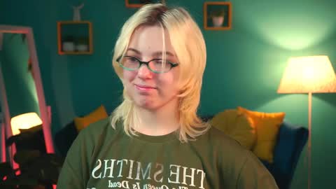 Snapshot of _rockstone_ chatting on February 3, 8:02 am Rock stone online show from February 3, 8:02 am